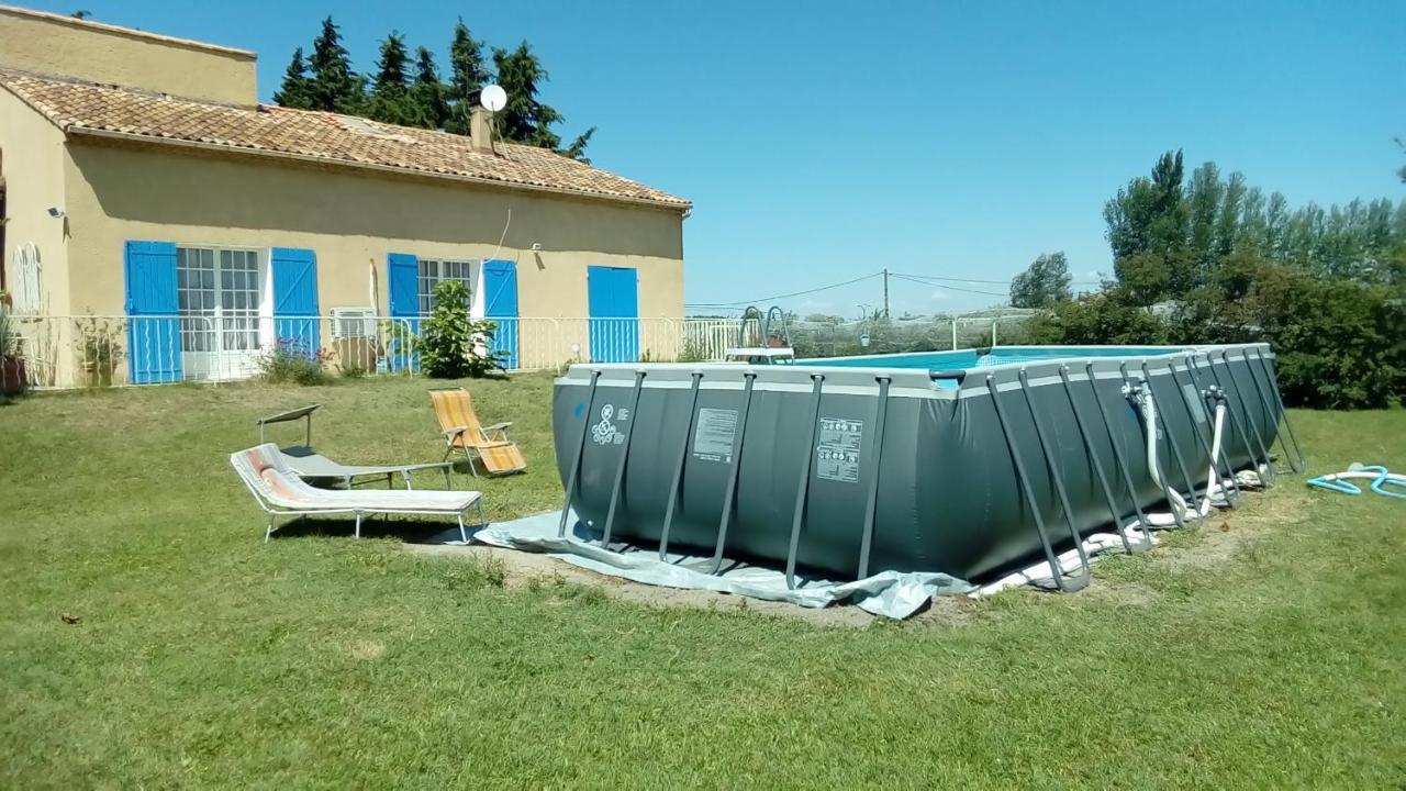 Le Mars A Entraigues Sur La Sorgue Bed and Breakfast Exterior foto